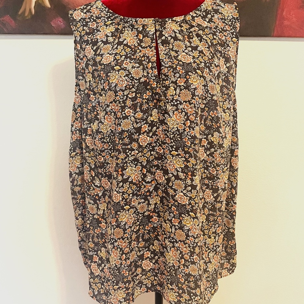 Plus Size LOFT Floral Sleeveless Blouse